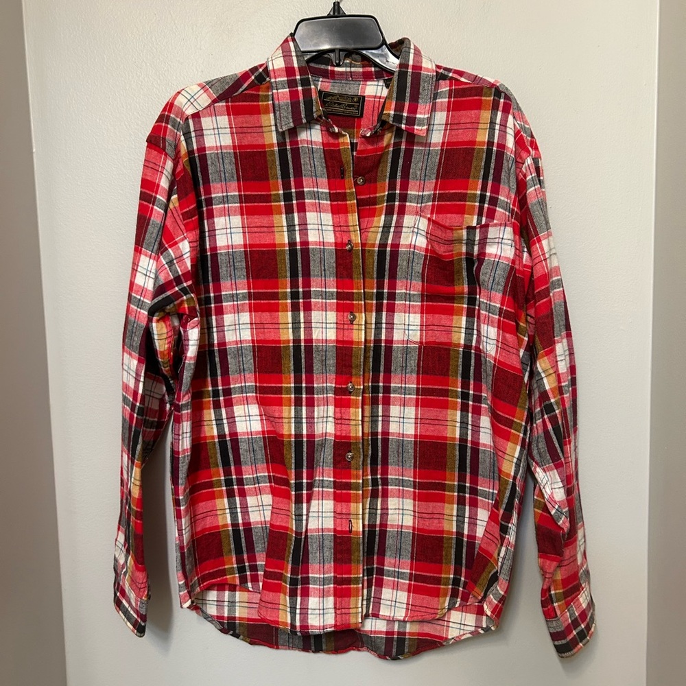 Eddie Bauer red, black & cream medium weight plaid flannel shirt mens size large
